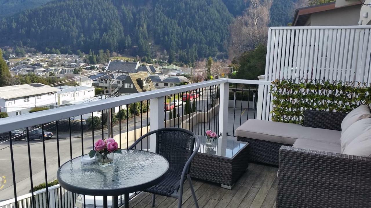 Central Lakeview Apartment With Amazing Rooftop 镇上湖景三室套房 クイーンズタウン エクステリア 写真