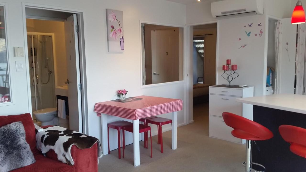Central Lakeview Apartment With Amazing Rooftop 镇上湖景三室套房 クイーンズタウン エクステリア 写真